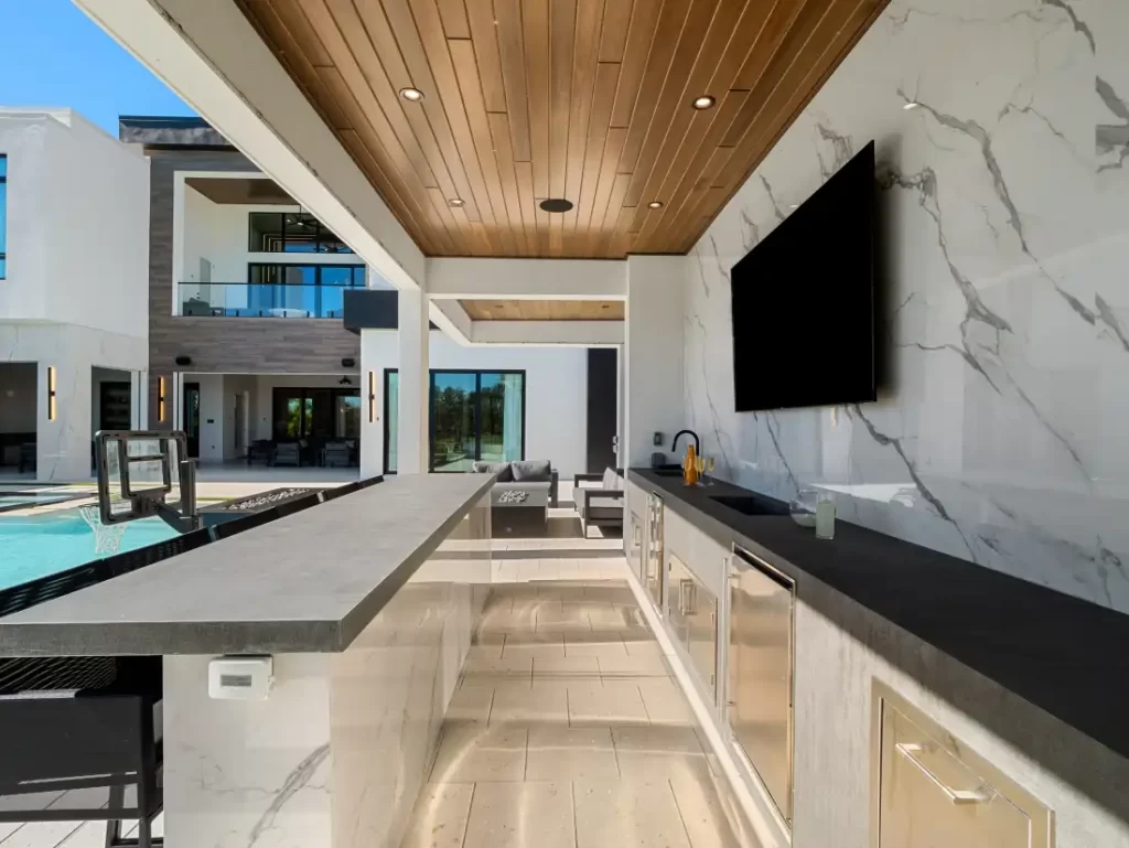 Lg-floor-design-Elements-Coverlam Lava Iron